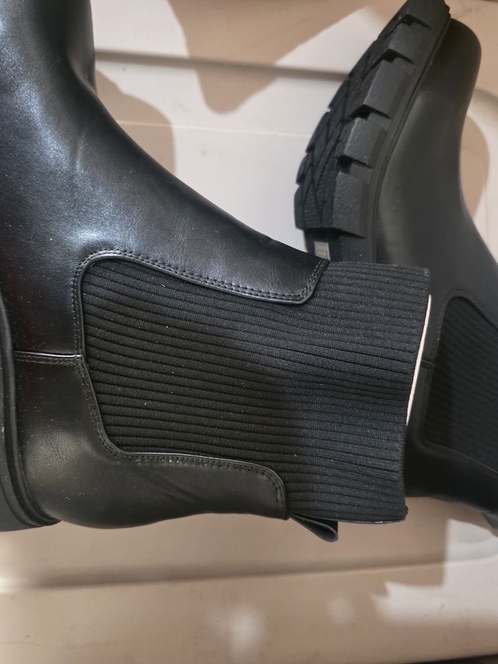 Black Ribbed Boots